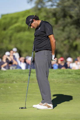 Golf 2026: Open De Espana: Day Three MADRID, SPAIN - OCTOBER 10: Eugenio Chacarra of Spain looks disappointed on day three of the Open de Espana presented by Madrid at Club de Campo Villa de Madrid on October 10, 2026 in Madrid, Spain. Madrid Club de Campo Villa de Madrid Madrid Spain Copyright: xAlbertoxGardinx AGardin_20261010_Golf_Esp_Mad_1584
