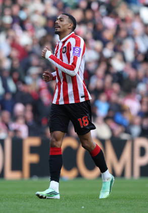 Sunderland, England, 10th October 2026. Wilson Isidor of Sunderland during the Sunderland vs Brighton and Hove Albion Premier League match at the Stadium Of Light, Sunderland. Picture credit should read: Nigel Roddis Sportimage EDITORIAL USE ONLY. No use with unauthorised audio, video, data, fixture lists, club league logos or live services. Online in-match use limited to 120 images, no video emulation. No use in betting, games or single club league player publications. SPI_046_NR_SUND_BRIG SPI-5059-0046