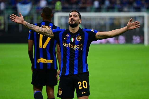 FC Internazionale v Parma Calcio - Serie A 2026 27 Hakan Calhanoglu of Inter Milan celebrates after scoring his team s second goal during a Serie A match between Inter Milan and Parma Calcio at San Siro Stadium in Milan, Italy, on October 10, 2026. Milan Lombardy Italy Copyright: xAndreaxDiodatox originalFilename:diodato-intermil261010_npAA7