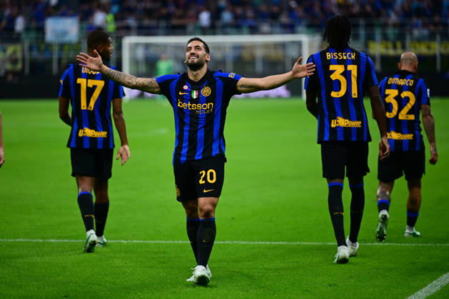 FC Internazionale v Parma Calcio - Serie A 2026 27 Hakan Calhanoglu of Inter Milan celebrates after scoring his team s second goal during a Serie A match between Inter Milan and Parma Calcio at San Siro Stadium in Milan, Italy, on October 10, 2026. Milan Lombardy Italy Copyright: xAndreaxDiodatox originalFilename:diodato-intermil261010_npUxl