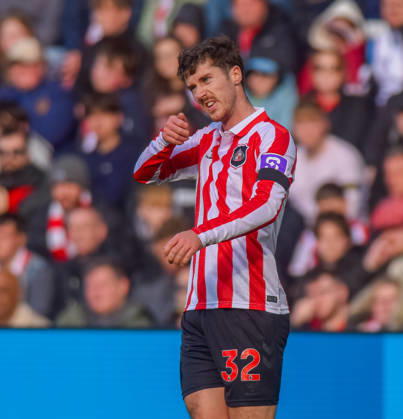 Sunderland v Brighton, Premier League, Football, Stadium Of Light, Sunderland UK - 10 Oct 2026 Trai Hume of Sunderland Association Football Club Sunderland Stadium Of Light Tyne and Wear UK, UK NEWSPAPERS OUT Copyright: xAdamxCookx