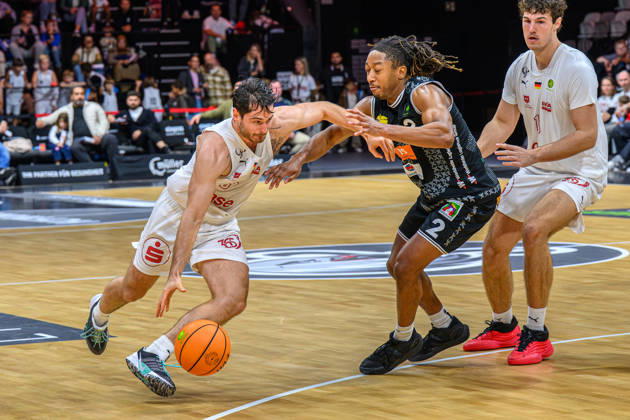October 10, 2026 Basketball Season 2026–2027 2nd Bundesliga Pro A Matchday 4 Nuremberg Falcons Basketball Club NBC Kreisbau Kirchheim Knights AlSch xalxscx Tim Köpple Koepple 5, Nuremberg Falcons BC NBC Corey Jr. Hines 2, Kreisbau Kirchheim Knights