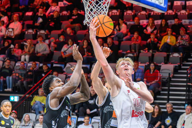 October 10, 2026 Basketball Season 2026–2027 2nd Bundesliga Pro A Matchday 4 Nuremberg Falcons Basketball Club NBC Kreisbau Kirchheim Knights AlSch xalxscx Philip Alston 1, Kreisbau Kirchheim Knights Ty Allred 10, Nuremberg Falcons BC NBC