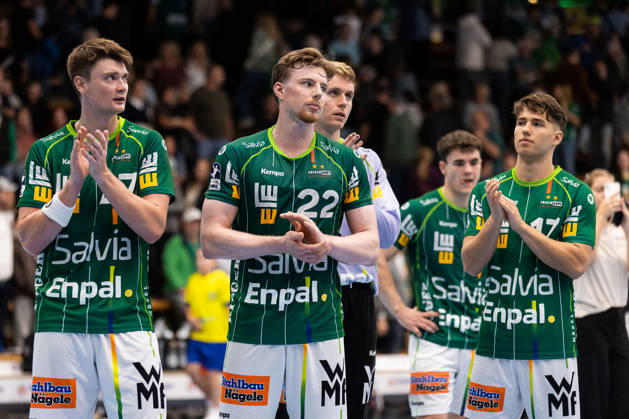 The Goeppingen players are disappointed after the game GER, FRISCH AUF Goeppingen vs. SG BBM Bietigheim, Handball, Bundesliga, OPEL HBL, Matchday 8, 2026–2027 Season, October 10, 2026, GER, FRISCH AUF Goeppingen vs. SG BBM Bietigheim, Handball, Bundesliga, OPEL HBL, Matchday 8, 2026–2027 season, October 10, 2026, Goeppingen Copyright: xEibnerxPressefoto OliverxSchmidtx EP_OST