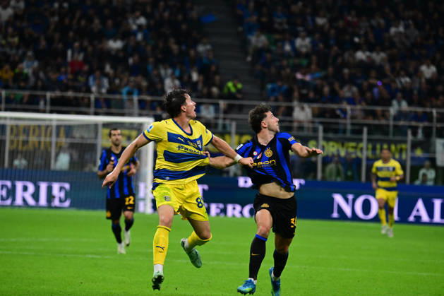 FC Internazionale v Parma Calcio - Serie A 2026 27 Giovanni Fabbian and Carlos Augusto during the Serie A match between FC Internazionale and Parma Calcio at Stadio Giuseppe Meazza in Milan, Italy, on October 10, 2026. Milan Lombardia Italy Copyright: xFedericoxManonix originalFilename:manoni-fcintern261010_npnjw