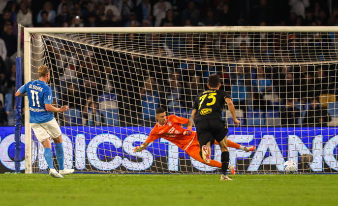 October 10, 2026, Napoli, Campania, ITALIA: Goal the Kevi De Bruyne of SSC Napoli during the 2026 27 Serie A match between SSC Napoli and FC Frosinone, played on October 10, 2026, at the Stadio Diego Armando Maradona in Naples Napoli ITALIA - ZUMAs236 20261010_aap_s236_032 Copyright: xFabioxSassox