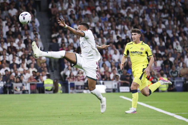 Real Madrid vs. Villarreal, La Liga EA Sports 2026, October 10, 2026, Santiago Bernabéu Stadium, Madrid, Spain Kylian Mbappé of Real Madrid runs for the ball during a La Liga EA Sports match between Real Madrid and Villarreal at Santiago Bernabéu Stadium on October 10, 2026, in Madrid, Spain Madrid Santiago Bernabéu Stadium Madrid Spain Copyright: xAlejandroxMatiasxAcostax