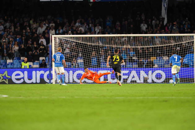 October 10, 2026, Napoli, Campania, ITALIA: Goal the Kevi De Bruyne of SSC Napoli during the 2026 27 Serie A match between SSC Napoli and FC Frosinone, played on October 10, 2026, at the Stadio Diego Armando Maradona in Naples Napoli ITALIA - ZUMAs236 20261010_aap_s236_048 Copyright: xFabioxSassox