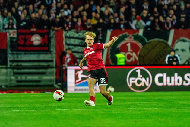 Tim Janisch, 1. FC Nuremberg, 32, GER, 1. FC Nuremberg vs. VfL Wolfsburg, Soccer, 2. Bundesliga, Matchday 7, 2026–2027 Season, October 10, 2026, DFL regulations prohibit any use of photographs as image sequences and or quasi-video, GER, 1. FC Nuremberg vs. VfL Wolfsburg, soccer, 2. Bundesliga, Matchday 7, 2026–2027 season, October 10, 2026, Nuremberg Copyright: xEibner-Pressefoto MaxxVogelx EP_MVL