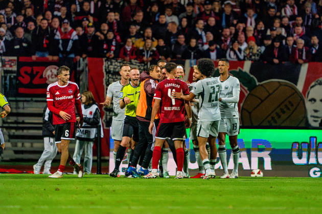 , GER, 1. FC Nuremberg vs. VfL Wolfsburg, Soccer, 2. Bundesliga, Matchday 7, 2026–2027 Season, October 10, 2026, DFL regulations prohibit any use of photographs as image sequences and or quasi-video, GER, 1. FC Nuremberg vs. VfL Wolfsburg, soccer, 2. Bundesliga, Matchday 7, 2026–2027 season, October 10, 2026, Nuremberg Copyright: xEibner-Pressefoto MaxxVogelx EP_MVL