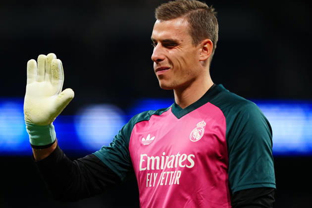 Real Madrid v Villarreal - LaLiga EA Sports 2026 27 MD8 MADRID, SPAIN - OCTOBER 10: Andriy Lunin of Real Madrid gestures before the LaLiga EA Sports match between Real Madrid CF and Villarreal CF at Santiago Bernabeu on October 10, 2026 in Madrid, Spain. Madrid Santiago Bernabeu Madrid Spain Copyright: x x2026xGokhanxTanerx xPSxImagesxGokhanxTanerx xPSxImagesx