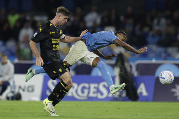 Serie a football match SSC Napoli vs Frosinone Frosinone s Italian defender Gabriele Bracaglia challenges for the ball with Napoli s Brazilian forward David Neres during the Serie A football match between SSC Napoli vs Frosinone at the Diego Armando Maradona Stadium in Naples, southern Italy, on October 10, 2026. _BPH8698 Copyright: xAntonioxBalascox