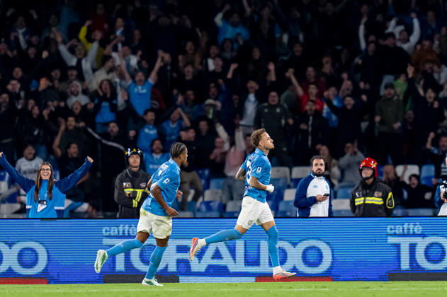 Napoli v Frosinone - Serie A Enilive Noa Lang of SSC Napoli celebrates after scoring second goal during the Serie A Enilive match between Napoli and Frosinone at Stadio Diego Armando Maradona on October 10, 2026 in Naples, Italy Naples Stadio Diego Armando Maradona Campania Italy Copyright: xGiuseppexMaffiax 261010_SerieA_Napoli-Frosinone_GM_06040