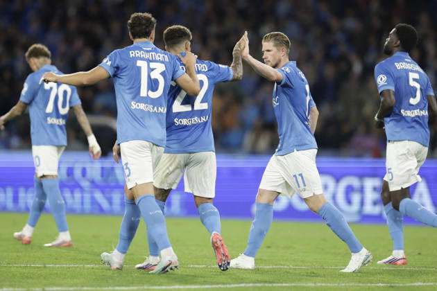 SOCCER - Serie A - SSC Napoli vs. Frosinone Calcio Photo by IPA ABACAPRESS.COM89517608 - Napoli s Belgian midfielder Kevin De Bruyne celebrates after scoring the goal that made it 1-0 during the Serie A soccer match between SSC Napoli and Frosinone at the Diego Armando Maradona Stadium in Naples, southern Italy, on October 10, 2026. Naples Italy Copyright: xIPAxSport ABACAx