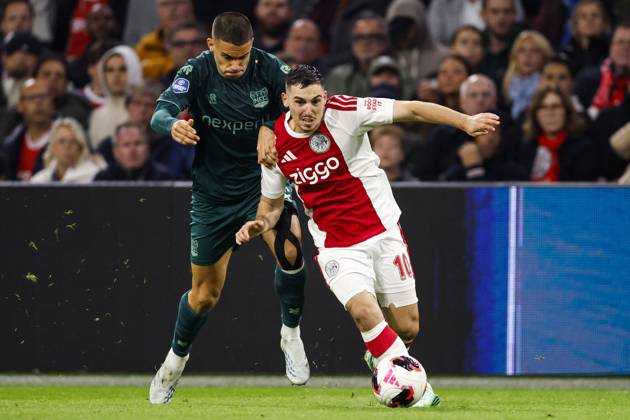 AMSTERDAM - (lr) Gabriel Bras of NEC Nijmegen, Oscar Gloukh of Ajax during the Dutch Eredivisie match between AFC Ajax and NEC Nijmegen at the Johan Cruijff ArenA on October 10, 2026 in Amsterdam, the Netherlands. MAURICE VAN STEEN ANP Eredivisie 2026 27 xVIxANPxSportx xxANPxIVx 572064894 originalFilename: 572064894
