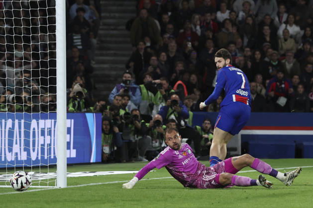 FOOTBALL : Paris Saint Germain Vs Le Mans - Ligue 1 - 10 10 2026 But de Khvicha Kvaratskhelia (Paris Saint Germain) Vs Nicolas Kocik (Le Mans) ParisFrance  Copyright: xMichaelxBaucherx