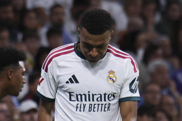 Real Madrid vs. Villarreal, La Liga EA Sports 2026, October 10, 2026, Santiago Bernabéu Stadium, Madrid, Spain Kylian Mbappé of Real Madrid during the La Liga EA Sports match between Real Madrid and Villarreal at Santiago Bernabéu Stadium on October 10, 2026, in Madrid, Spain Madrid Santiago Bernabéu Stadium Madrid Spain Copyright: xAlejandroxMatiasxAcostax