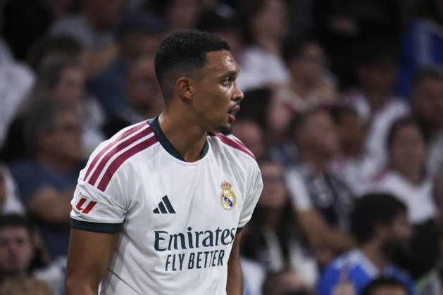 Real Madrid vs. Villarreal, La Liga EA Sports 2026, October 10, 2026, Santiago Bernabéu Stadium, Madrid, Spain Trent Alexander-Arnold of Real Madrid during the La Liga EA Sports match between Real Madrid and Villarreal at Santiago Bernabéu Stadium on October 10, 2026, in Madrid, Spain Madrid Santiago Bernabéu Stadium Madrid Spain Copyright: xAlejandroxMatiasxAcostax