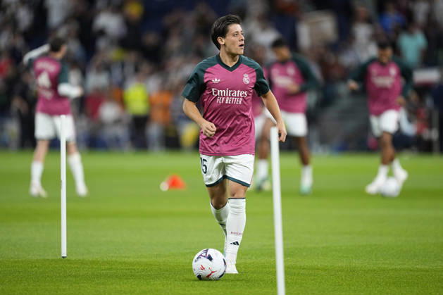 October 10, 2026, Madrid, Madrid, Spain: Arda Guler of Real Madrid CF warms up during the Spanish League, LaLiga EA Sports, football match between Real Madrid and Villarreal CF at Bernabeu stadium on October 10, 2026, in Madrid, Spain. Real Madrid V Villarreal CF - LaLiga EA Sports  - ZUMAa181 20261010_zaa_a181_223 Copyright: xOscarxJ.xBarrosox