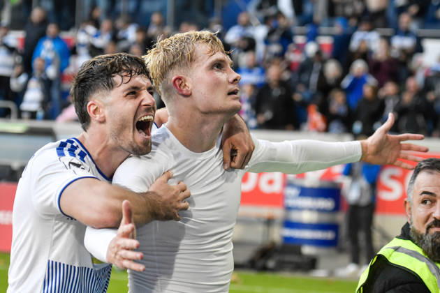 Peter Remmert (Duisburg 39) celebrates with Tobias Fleckstein (Duisburg 5 10 10 2026 ¢) after scoring the goal to make it 3–2. Soccer ¢ MSV Duisburg vs. TSG 1899 Hoffenheim II, Schauinsland Reisen Arena, Duisburg, DFB DFL regulations prohibit any use of photographs as image sequences and or quasi-video. NRW, Germany Copyright: xpepphotox xSaschaxWeizx pep00321, pep_20261010_hm