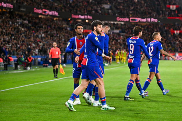 Paris Saint-Germain v Le Mans FC - Ligue 1 McDonald s 2026 2027 Warren ZAIRE-EMERY of Paris Saint-Germain, Ferran TORRES of Paris Saint-Germain , Lucas DIGNE of Paris Saint-Germain , Fabian RUIZ of Paris Saint-Germain and Khvicha KVARATSKHELIA of Paris Saint-Germain celebrate after scores during Ligue 1 McDonald s match between Paris and Le Mans at Parc des Princes on October 10, 2026 in Paris, France. Paris France  Copyright: xBaptistexFernandezx 776573319