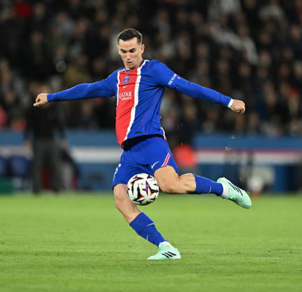 PSG v Le Mans FC - French Ligue 1 PARIS, FRANCE - OCTOBER 10: Fabian Ruiz of Paris Saint - Germain in action during the French Ligue 1 (L1) soccer match between Paris Saint-Germain (PSG) and Le Mans FC at Parc des Princes stadium in Paris, France on October 10, 2026. Mustafa Yalcin Anadolu Paris France. Editorial use only. Please get in touch for any other usage. Copyright: x2026xAnadoluxMustafaxYalcinx