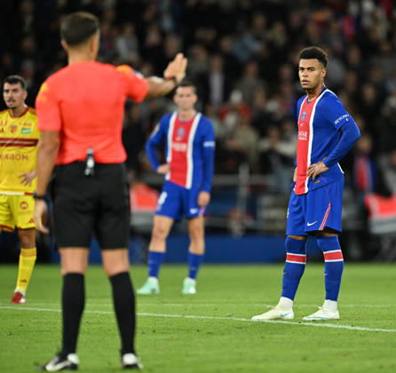 PSG v Le Mans FC - French Ligue 1 PARIS, FRANCE - OCTOBER 10: Desire Doue of Paris Saint - Germain looks on during the French Ligue 1 (L1) soccer match between Paris Saint-Germain (PSG) and Le Mans FC at Parc des Princes stadium in Paris, France on October 10, 2026. Mustafa Yalcin Anadolu Paris France. Editorial use only. Please get in touch for any other usage.  Copyright: x2026xAnadoluxMustafaxYalcinx