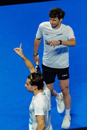 DÜSSELDORF, GERMANY - 10 OCTOBER 2026: Image shows the celebration of Jon Sanz (ESP) and Franco Stupaczuk (ARG) during CUPRA Germany Premier Padel P2 2026 Day 7: Semifinals at CASTELLO Düsseldorf on 10 10 2026 in Düsseldorf, Germany. Germany Copyright: xFröhlichxPascalx