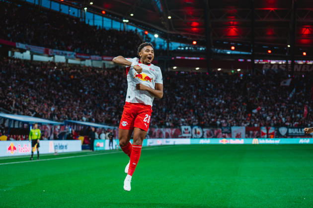 Christopher Nkunku (RB Leipzig, 28) goal celebration RB Leipzig vs Eintracht Frankfurt, Bundesliga, Germany, Football, 26 27, GER, Leipzig, Red Bull Arena Stadium DFL regulations prohibit any use of photographs as image sequences and or quasi-video.DFL regulations prohibit any use of photographs as image sequences and or quasi-video. Leipzig Red Bull Arena, Leipzig Sachsen GER Copyright: xBillmanxDubex