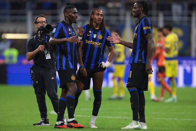 FC Internazionale v Parma Calcio 1913 - Serie A - Season 2026-2027 Milan, Italy, 10th October 2026. Djed Spence of FC Internazionale discusses with team mates Ange-Yoan Bonny and Yann Bisseck following the FC Internazionale vs Parma Calcio 1913 Serie A match at Giuseppe Meazza, Milan. Picture credit should read: Jonathan Moscrop Milan Stadio Giuseppe Meazza Italy