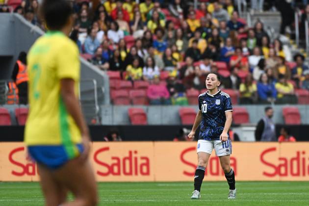 Match between Brazil and Argentina for the women s national team, Nationalteam friendly Pereyra scores the goal during the match between Brazil and Argentina, valid for the friendly of the women s national team, held at the Beira-Rio stadium, in Porto Alegre this Saturday (10). Porto Alegre Rio Grande do Sul Brasil Copyright: xRodrigoxZiebellx