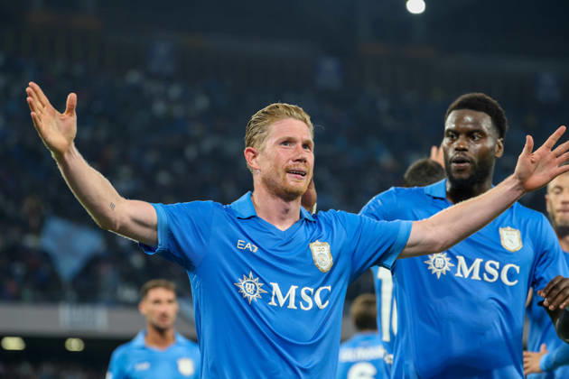 October 10, 2026, Napoli, Campania, ITALIA: Goal the Kevi De Bruyne of SSC Napoli during the 2026 27 Serie A match between SSC Napoli and FC Frosinone, played on October 10, 2026, at the Stadio Diego Armando Maradona in Naples Napoli ITALIA - ZUMAs236 20261010_aap_s236_107 Copyright: xFabioxSassox