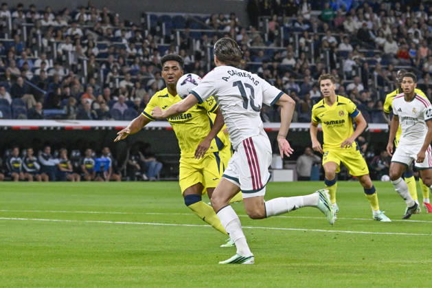 October 10, 2026, Madrid, Madrid, Spain: 18 ALVARO CARRERAS of Real Madrid CF controls the ball during the match on Matchday 8 of the 2026-27 National League First Division Championship between REAL MADRID C.F. and VILLARREAL CF, played at the Bernabeu Stadium on October 10, 2026, in Madrid, Spain. REAL MADRID C.F. Vs. VILLARREAL CF - 2026 27 National League First Division Championship 10.10.26  - ZUMAc312 20261010_zsp_c312_108 Copyright: xOscarxManuelxSanchezx