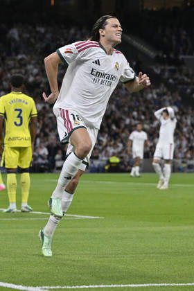 October 10, 2026, Madrid, Madrid, Spain: 18 ALVARO CARRERAS of Real Madrid CF laments during the match on Matchday 8 of the 2026-27 National League First Division Championship between REAL MADRID C.F. and VILLARREAL CF, played at the Bernabeu Stadium on October 10, 2026, in Madrid, Spain. REAL MADRID C.F. Vs. VILLARREAL CF - 2026 27 National League First Division Championship 10.10.26  - ZUMAc312 20261010_zsp_c312_119 Copyright: xOscarxManuelxSanchezx