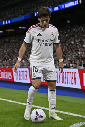 October 10, 2026, Madrid, Madrid, Spain: 15 ARDA GULER of Real Madrid CF during the match on Matchday 8 of the 2026-27 National League First Division Championship between REAL MADRID C.F. and VILLARREAL CF, played at the Bernabeu Stadium on October 10, 2026, in Madrid, Spain. REAL MADRID C.F. Vs. VILLARREAL CF - 2026 27 National League First Division Championship 10.10.26 - ZUMAc312 20261010_zsp_c312_165 Copyright: xOscarxManuelxSanchezx