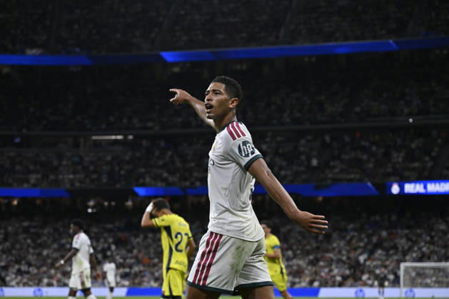 October 10, 2026, Madrid, Madrid, Spain: 5 JUDE BELLINGHAM of Real Madrid CF heads toward the stands during the match on Matchday 8 of the 2026-27 National League First Division Championship between REAL MADRID C.F. and VILLARREAL CF, played at the Bernabeu Stadium on October 10, 2026, in Madrid, Spain. REAL MADRID C.F. Vs. VILLARREAL CF - 2026 27 National League First Division Championship 10.10.26 - ZUMAc312 20261010_zsp_c312_278 Copyright: xOscarxManuelxSanchezx