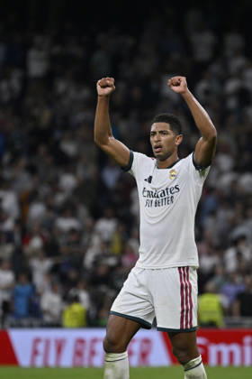 October 10, 2026, Madrid, Madrid, Spain: 5 JUDE BELLINGHAM of Real Madrid CF celebrating the victory during the match on Matchday 8 of the 2026-27 National League First Division Championship between REAL MADRID C.F. and VILLARREAL CF, played at the Bernabeu Stadium on October 10, 2026, in Madrid, Spain. REAL MADRID C.F. Vs. VILLARREAL CF - 2026 27 National League First Division Championship 10.10.26  - ZUMAc312 20261010_zsp_c312_282 Copyright: xOscarxManuelxSanchezx