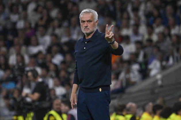 October 10, 2026, Madrid, Madrid, Spain: JOSE MOURINHO heach coach of Real Madrid CF gesturing with his hands during the match on Matchday 8 of the 2026-27 National League First Division Championship between REAL MADRID C.F. and VILLARREAL CF, played at the Bernabeu Stadium on October 10, 2026, in Madrid, Spain. Madrid Spain - ZUMAc312 20261010_zsp_c312_217 Copyright: xOscarxManuelxSanchezx