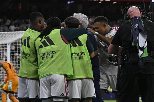 October 10, 2026, Madrid, Madrid, Spain: JOSE MOURINHO heach coach of Real Madrid CF celebrates the goal with his teammates, even though it was later disallowed during the match on Matchday 8 of the 2026-27 National League First Division Championship between REAL MADRID C.F. and VILLARREAL CF, played at the Bernabeu Stadium on October 10, 2026, in Madrid, Spain. Madrid Spain - ZUMAc312 20261010_zsp_c312_252 Copyright: xOscarxManuelxSanchezx
