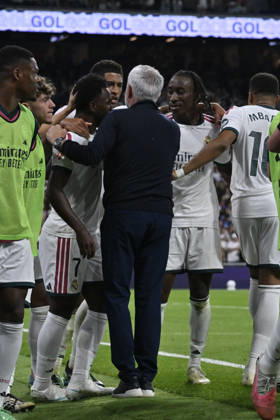 October 10, 2026, Madrid, Madrid, Spain: JOSE MOURINHO heach coach of Real Madrid CF celebrates the goal with his teammates, even though it was later disallowed during the match on Matchday 8 of the 2026-27 National League First Division Championship between REAL MADRID C.F. and VILLARREAL CF, played at the Bernabeu Stadium on October 10, 2026, in Madrid, Spain. Madrid Spain - ZUMAc312 20261010_zsp_c312_254 Copyright: xOscarxManuelxSanchezx