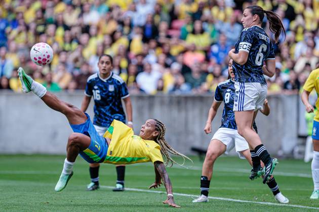 RECORD DATE NOT STATED match between Brazil and Argentina friendly 2026 Porto Alegre (RS), 10 10 2026 - Friendly match Women s national team, Nationalteam Brazil vs Argentina - Geise scores and celebrates her goal in the match between Brazil and Argentina, valid for the 2026 friendly match held at the Beira Rio stadium, in the city of Porto Alegre, on the afternoon of this Saturday, October 10, 2026. Credit: Wellington Rosa PHD Press TheNews2.(Foto: Phd Press Thenews2 imago images) SPO Copyright: xPHDxPRESSx