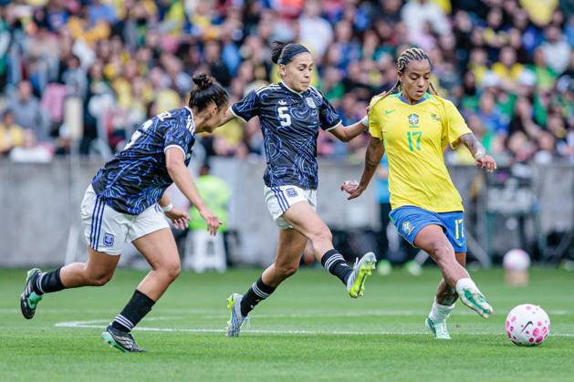 RECORD DATE NOT STATED match between Brazil and Argentina friendly 2026 Porto Alegre (RS), 10 10 2026 - Friendly match Women s national team, Nationalteam Brazil vs Argentina - Vargas and Geyse Lance in the match between Brazil and Argentina, valid for the 2026 friendly match held at the Beira Rio stadium, in the city of Porto Alegre, on the afternoon of this Saturday, October 10, 2026. Credit: Wellington Rosa PHD Press TheNews2.(Foto: Phd Press Thenews2 imago images) SPO Copyright: xPHDxPRESSx