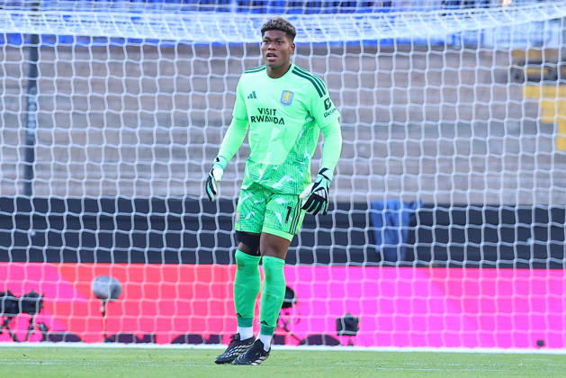 Aston Villa v Brentford, Premier League Zion Suzuki of Aston Villa during the Aston Villa v Brentford Premier League match at Villa Park, Birmingham, England on 10 October 2026 Credit: Ryan Crockett Every Second Media Editorial use only. All images are copyright Every Second Media Limited. No images may be reproduced without prior permission. All rights reserved. Premier League and Football League images are subject to licensing agreements with Football DataCo Limited. see https: www.football-dataco.com Copyright: xIMAGO EveryxSecondxMediax ESM-2212-0256 RyanxCrockettx xEveryxSecondxMediax