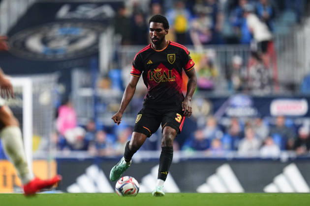 October 10, 2026: Real Salt Lake Defender Kobi Henry (3) controls the ball during the second half of an MLS, Fussball Herren, USA match against the Philadelphia Union at Subaru Park in Chester, Pennsylvania. CSM MLS 2026: Union Vs Salt Lake OCT 10 - ZUMAc04_ 20261010_zma_c04_327 Copyright: xKylexRoddenx