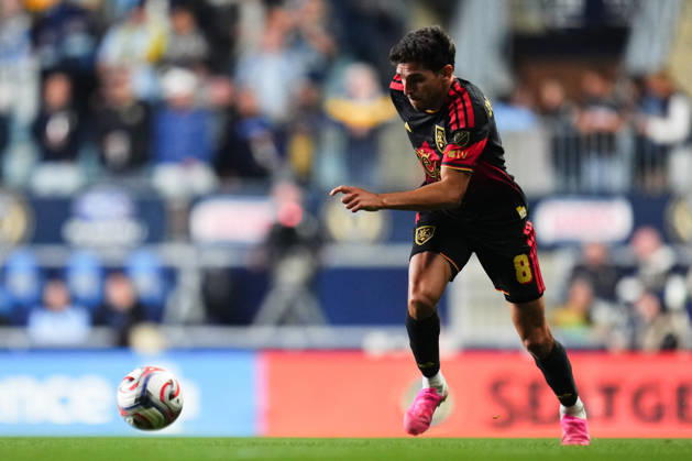 October 10, 2026: Real Salt Lake Midfielder Juan Manuel Sanabria (8) controls the ball during the second half of an MLS, Fussball Herren, USA match against the Philadelphia Union at Subaru Park in Chester, Pennsylvania. CSM MLS 2026: Union Vs Salt Lake OCT 10 - ZUMAc04_ 20261010_zma_c04_334 Copyright: xKylexRoddenx