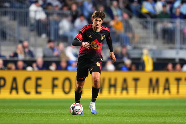 October 10, 2026: Real Salt Lake Midfielder Stijn Spierings (6) controls the ball during the second half of an MLS, Fussball Herren, USA match against the Philadelphia Union at Subaru Park in Chester, Pennsylvania. CSM Chester United States of America - ZUMAc04_ 20261010_zma_c04_324 Copyright: xKylexRoddenx