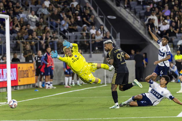 October 10, 2026, Los Angeles, California, USA: Vancouver Whitecaps goalkeeper Yohei Takaoka (1) defends as Los Angeles FC striker Denis Bouanga (99) shoots on the goal, which was not allowed due an an offside penalty during a MLS, Fussball Herren, USA soccer game on Saturday, Oct. 10, 2026 in Los Angeles. Los Angeles USA - ZUMAc68_ 20261010_zaf_c68_064 Copyright: xRingoxChiux
