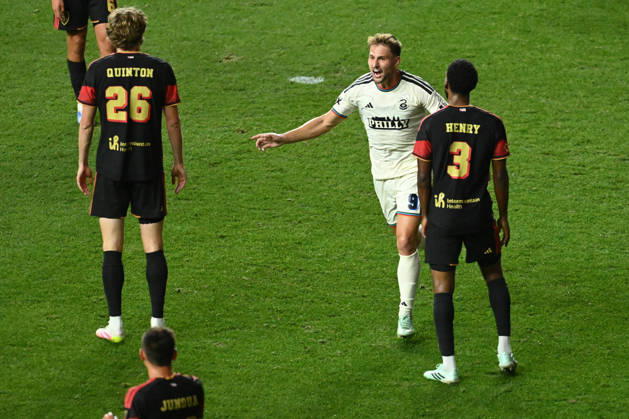 Philadelphia Union Vs Real Salt Lake - October 10, 2026 Bruno Damiani 9 of the Philadelphia Union celebrates after scoring the opening goal during the Major League Soccer 2026 match between Philadelphia Union and Real Salt Lake at Subaru Park in Chester, Pennsylvania, United States, on October 10, 2026. Philadelphia United States Copyright: xJackxMegawx originalFilename:megaw-philadel261010_npULD