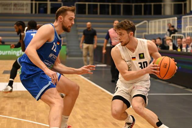 Marc William Friederici, Matchday 4, BARMER 2 Basketball Bundesliga Pro A: ETB Miners vs. PS Karlsruhe LIONS, October 10, 2026. Marc William Friederici, ETB Miners, Matchday 4 of the BARMER 2 Basketball Bundesliga Pro A, ETB Miners vs. PS Karlsruhe LIONS, final score 95–86 after overtime at the Sporthalle am Hallo on October 10, 2026, in front of 768 spectators