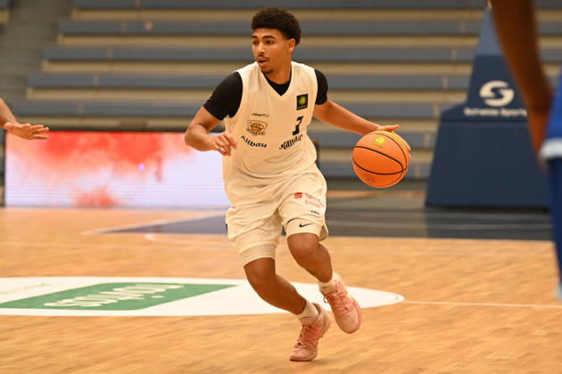 Tre Beard, Matchday 4, BARMER 2 Basketball Bundesliga Pro A: ETB Miners vs. PS Karlsruhe LIONS, October 10, 2026. Tre Beard, ETB Miners, Matchday 4 of the BARMER 2 Basketball Bundesliga Pro A, ETB Miners vs. PS Karlsruhe LIONS, final score 95–86 after overtime at the Sporthalle am Hallo on October 10, 2026, in front of 768 spectators